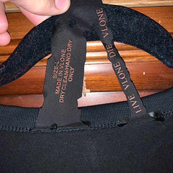 Vlone T-shirt too big never worn - Picture 2 of 4